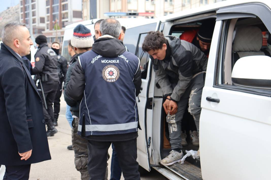Polisi görünce kaçmaya çalıştı, sebebi yakalanınca ortaya çıktı 4